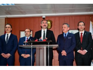 Adalet Bakanı Gül: "Hakim ve savcılarımızın uyacağı, bağlayıcı meslek kurallarını yazılı hale getirmiş olduk"