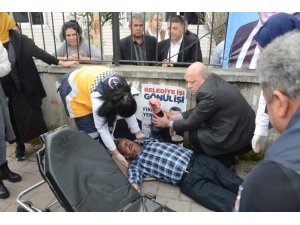 Yaşlı adam para vermeyince bıçaklandı