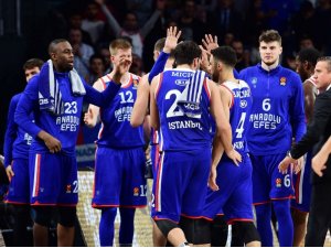 Anadolu Efes, Maccabi FOX'a konuk olacak