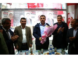 CHP’li Sandal, Bayraklı’da engellilerle buluştu