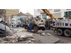 Feci kazanın yaşandığı bina sakinleri: "Bir ses duyduk ve dışarı çıktık"