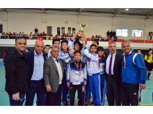 Adana’da futsal müsabakaları tamamlandı