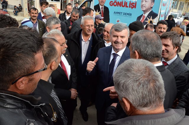Akyürek: Kaosçulara karşı ülkemizin geleceğini destekleyelim