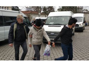 Samsun’da DEAŞ’tan 5 Iraklı adliyede