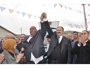 Veysel Eroğlu seçim bürosu açılışına katıldı