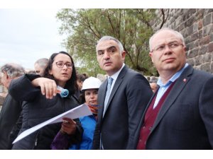Tahir Ateş, turizm projelerini Bakan Ersoy ile paylaştı