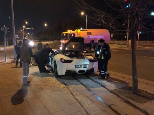 Çankaya Köşkü önünde trafik kazası: 1 ölü