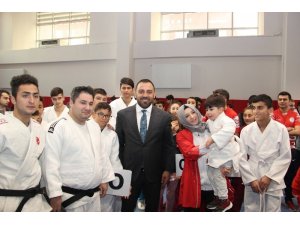 Hamza Yerlikaya: "Hedefimiz gençliğin sporunu dizayn edebilmek"