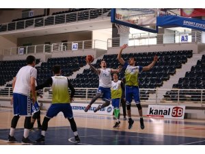 Denizli Basket maç saatini bekliyor