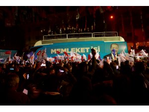 "Ülkemin bütünlüğüne laf söyleyecek adamı beş paralık ederim"