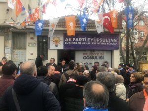 AK Parti Eyüpsultan Belediye Başkan adayı Köken vatandaşlara projelerini anlattı