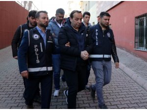 Postacı ve vergi dairesi çalışanı gibi davranıp senet imzalatan 15 kişi adliyede