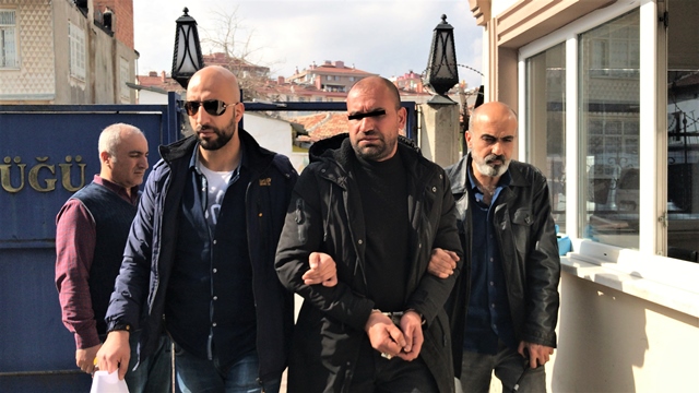 Konya'da yol verme kavgası