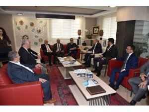Arınç’tan Başkan Ergün’e ziyaret