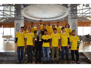 Engelsiz Mardin Projesi futbol takımı Kadıköy’de