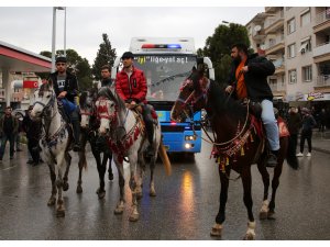 "Dostlarınızla bu seçim sebebiyle ters düşmeyin"