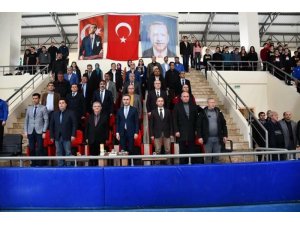 Yıldızlar Güreş Bölge Şampiyonası başladı