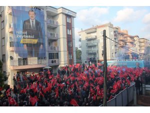 Menderes’te mitingli açılış