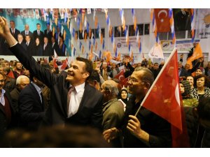 Kaş adayı Ulutaş projelerini tanıttı