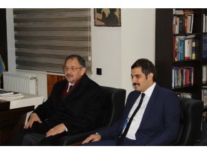 Özhaseki’den Ülkü Ocakları Vakfı Genel Merkezi’ne ziyaret