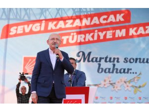 "Demokrasi için mücadele ediyoruz"