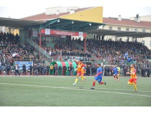 Süper Amatör Lig’de Cizre Serhatspor Şırnak Belediyespor’u 2-1 yendi