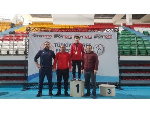 Hayatı güreşle değişti