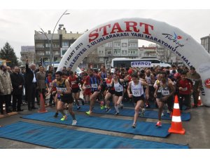 Batman’da Uluslararası Yarı Maraton yapıldı