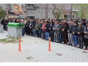 Karaman’da bıçaklanarak öldürülen adam defnedildi