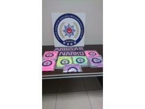 Otobüste uyuşturucu haplarla yakalandılar