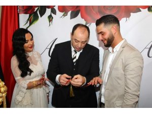 Ünlü boks organizatörü Erol Ceylan’ın kızı nişanlandı