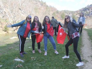 Doğaseverler Çanakkale şehitleri anısına yürüdü