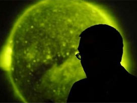 NASA iki uzay mekiğini geç fırlatacak