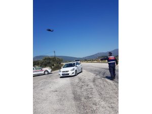 Kurallara uymayan sürücüler helikoptere yakalandı