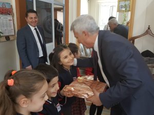 Özkaşıkcı’da başarılı sporcular ödüllendirildi