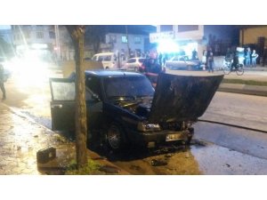 Seyir halindeki araç alev aldı