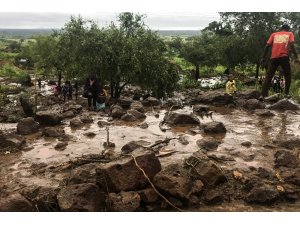 Mozambik’de 500 bin insan için endişe ediliyor