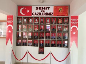 Bozkır Kaymakamlığı içinde "Şehit ve Gaziler Köşesi" açıldı