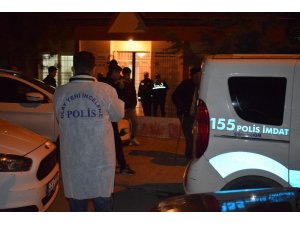Ofisinde kanlar içinde bulunan muhtar hayatını kaybetti