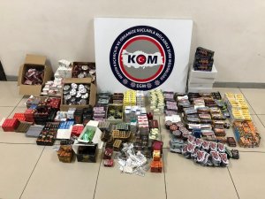 Mersin polisinden 5 adrese eş zamanlı operasyon