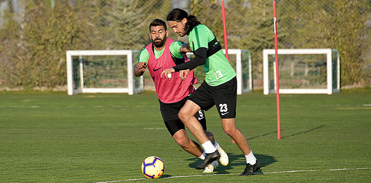 Konyaspor, Medipol Başakşehir maçı hazırlıklarına başladı
