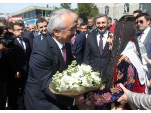 İçişleri Bakan Yardımcısı Mehmet Ersoy, Kozluk ilçesini ziyaret etti