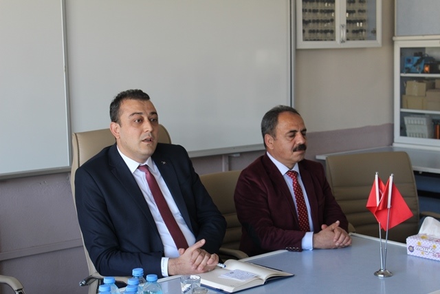 Akbulut, "Kariyer Günleri"ne misafiri oldu