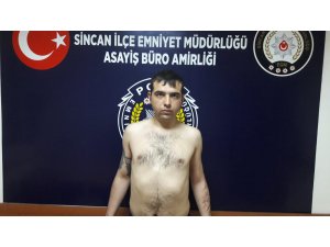 Sokakta rastladığı tanımadığı kişiyi bıçakla öldürdü