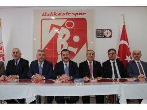 Başkan adayından Balıkesirspor’a ziyaret