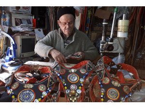 Köpek tasmaları Amerika ve İngiltere yolunda