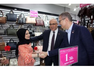 Tellioğlu’na çarşı esnafından yoğun ilgi