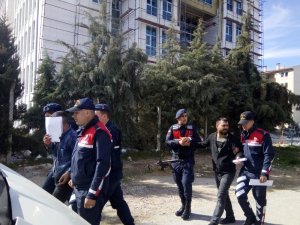 Hırsızlar yakalanmamak için lüks otomobil kullandı