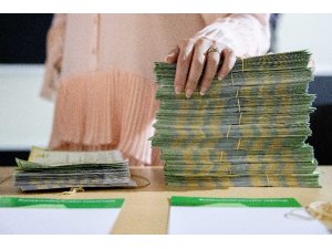 Hollanda’da seçimin galibi ırkçı parti
