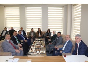 Ali İhsan Yavuz’dan Erenler’e Belediyesine ziyaret